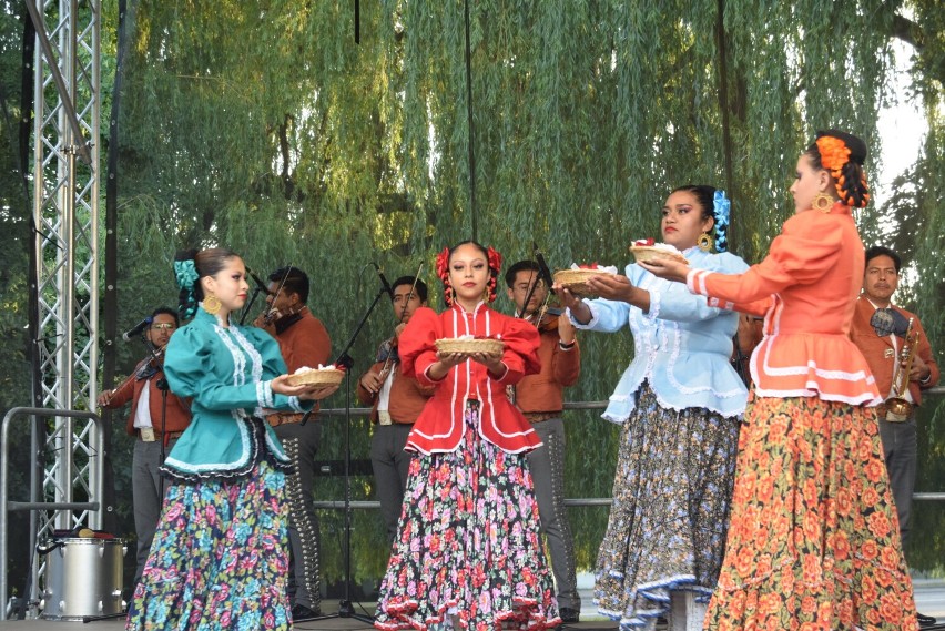 Kościerzyna. Międzynarodowy Festiwal Folkloru "Kaszubskie Spotkania z Folklorem Świata" w Kościerzynie (28.07.2022) ZOBACZ ZDJĘCIA