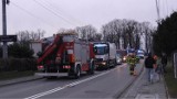 Czołowe zderzenie ciężarówki i pojazdu osobowego. Utrudnienia na południu Krakowa