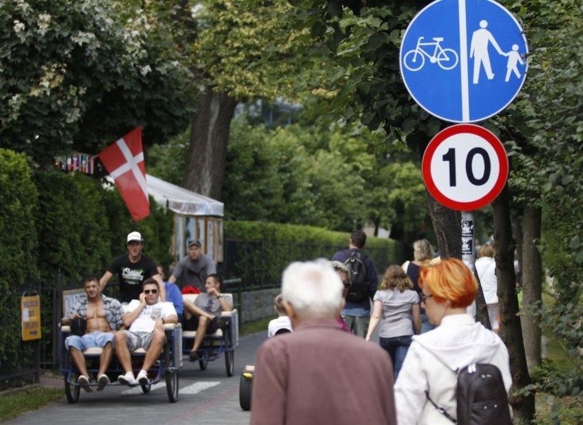 Sopot: Ryksze i ograniczenia

W ostatnim czasie zrobiło się...