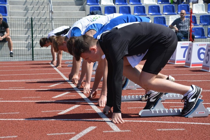 Ruda Śląska: Ponad 600 osób z całej Polski wzięło udział w zawodach lekkoatletycznych [ZDJĘCIA]