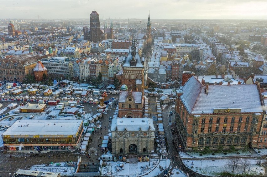 Oprowadzania po muzeach ruszają o 13.00 i odbywają się po...