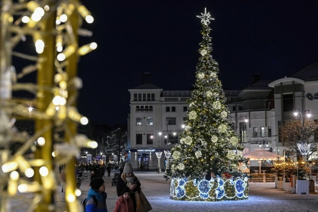 Świąteczne iluminacje na ulicach Sopotu