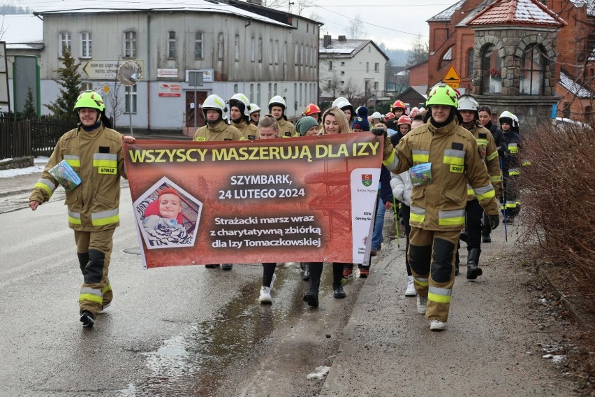 Dla chorej Izy marszem ruszyli na szczyt Wieżycy