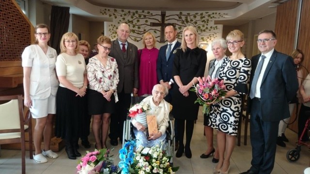 107. urodziny Konstantyny Wróbel w Senior Residence w Katowicach