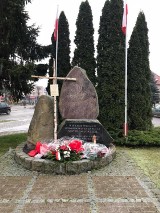 Nowy Dwór Gdański. Kwiaty w rocznicę tragedii sprzed lat. Upamiętnili ofiary
