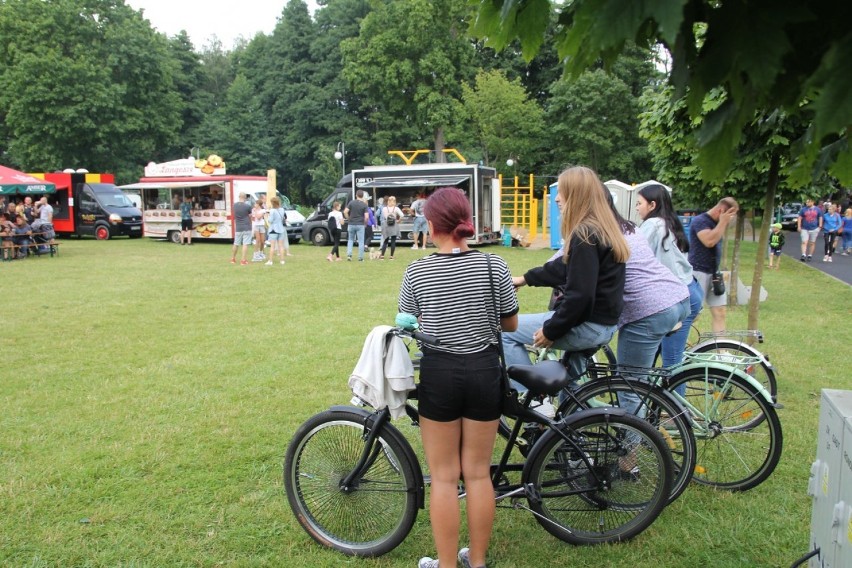 Złotów. Niedzielne popołudnie i Festiwal Smaków Food Trucków