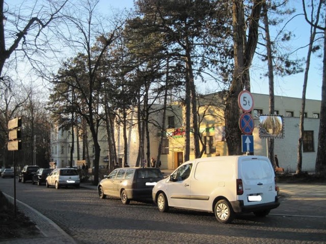 Nowy parking w Nałęczowie