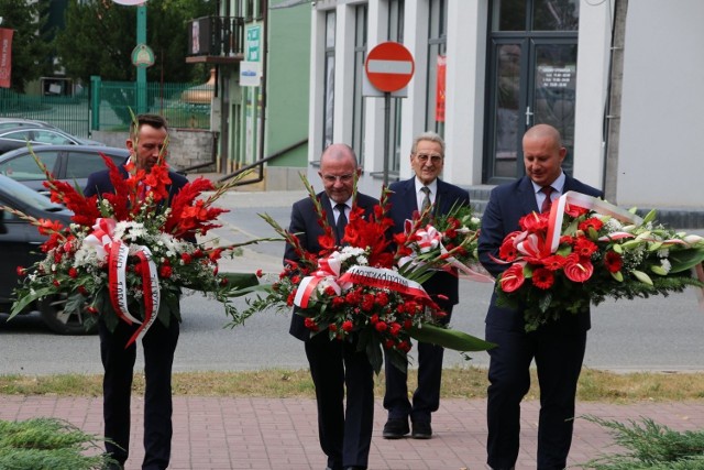 Obchody Święta Wojska Polskiego i 100. rocznicy Bitwy Warszawskiej w Jędrzejowie.