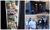 Społeczna Lodówka PPL w Pleszewie codziennie będzie pełna żywności. To tutaj bezdomni bądź głodni mogą liczyć na coś do jedzenia