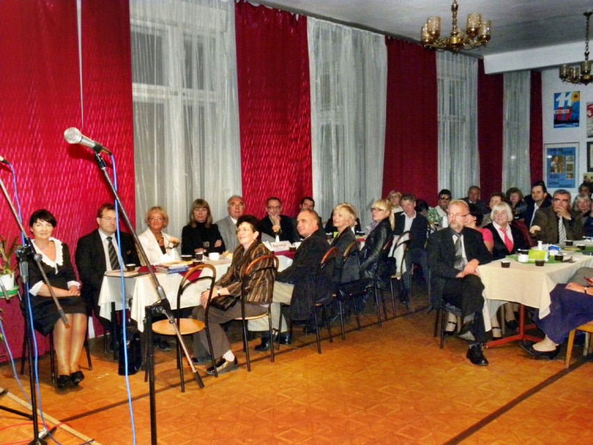 Zaproszeni goście...Niezrównanym odtwórcą roli Szczepcia w...