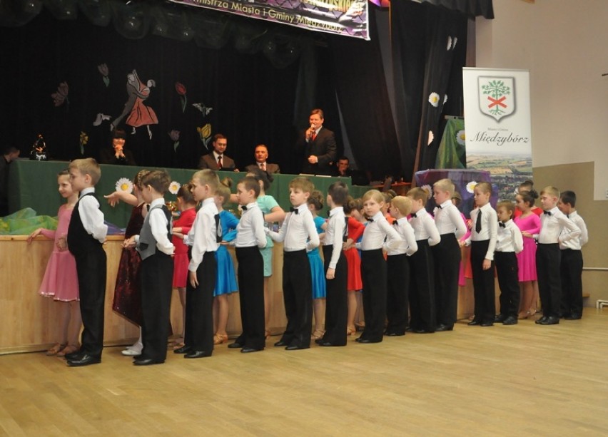 Międzybórz: II Ogólnopolski Turniej Tańca Towarzyskiego