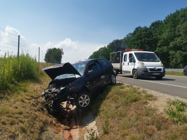 Utrudnienia po wypadku już się zakończyły. 

Zobacz kolejne zdjęcia. Przesuwaj zdjęcia w prawo - naciśnij strzałkę lub przycisk NASTĘPNE