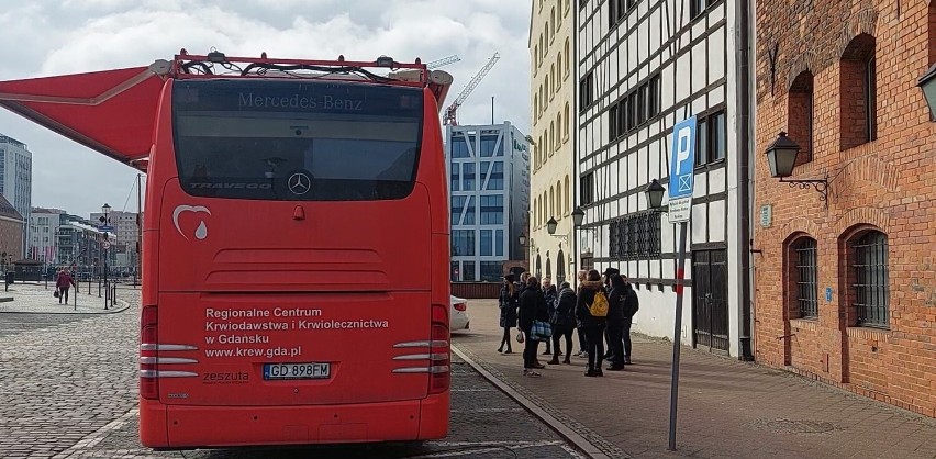 "Kulturę mamy we krwi". Gdańska akcja krwiodawcza przed...