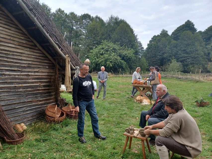 Muzeum Regionalne w Bełchatowie zaprosiło na wycieczkę do...