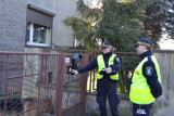 Straż miejska w Rybniku: Nie sprząta po psie i podrzuca śmieci na osiedle
