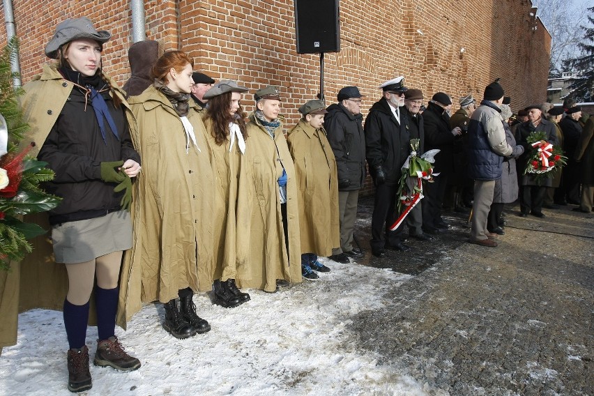 Uroczystości z okazji 71. rocznicy spalenia więźniów Radogoszcza i wyzwolenia Łodzi [ZDJĘCIA]
