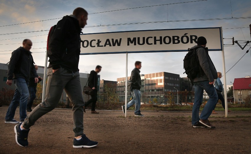 Remont przystanku kolejowego Wrocław Muchobór. Kiedy wreszcie ruszy? 