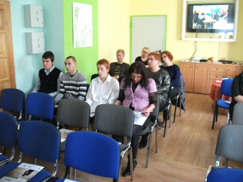 Fundacja Edukacji Europejskiej zabiega o „Hostel dla Młodych Gniewnych", dać im szansę na przyszlość