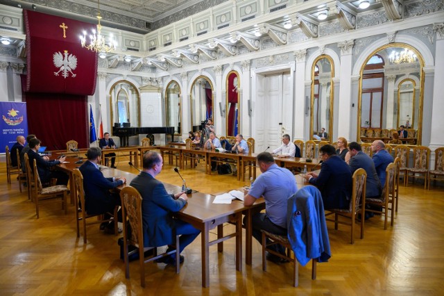 Wójtowie i burmistrzowie w Sali Lustrzanej porozumieli się z prezydentem Tarnowa w sprawie powołania Aglomeracji Tarnowskiej. Kolejne spotkanie - 5 lipca