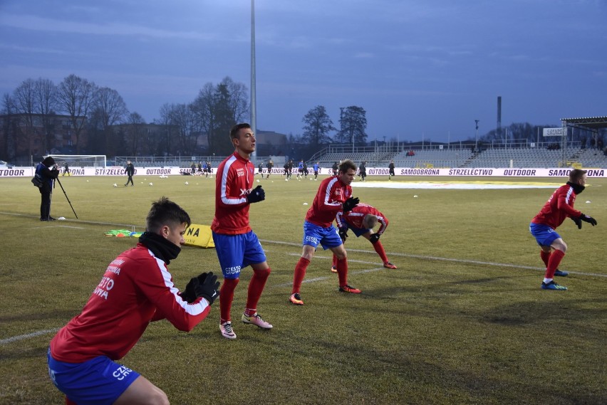 Raków Częstochowa - Chrobry Głogów 1:0 Lider nie zwalnia tempa ZDJĘCIA  z meczu