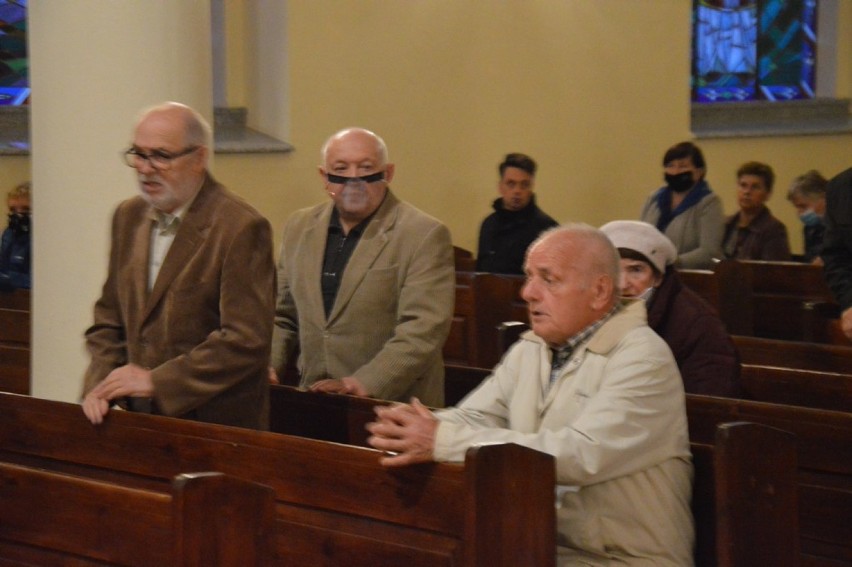 Piesi pielgrzymi z Dzierżaw modlili się za zmarłego 2 lata...