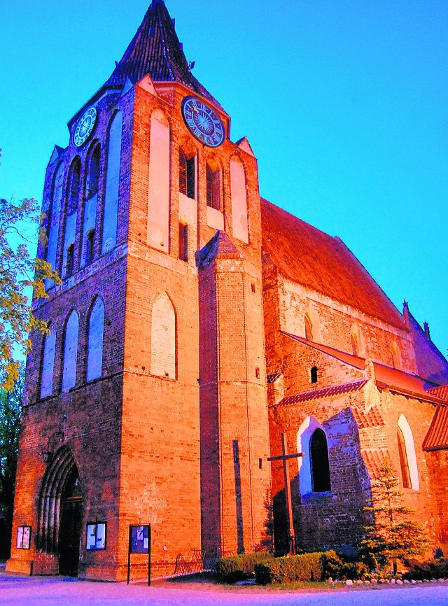 Nocne zwiedzanie kościoła dostarczy niezapomnianych wrażeń.