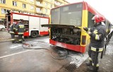 Al. Krakowska: spłonął autobus linii 715