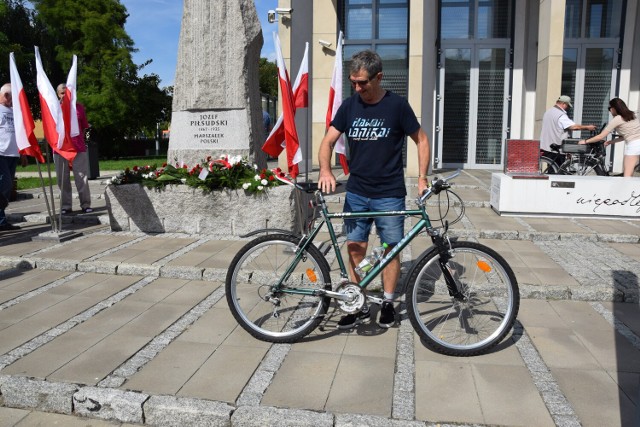 Zduńska Wola. Rajd rowerowy z okazji Święta Wojska Polskiego