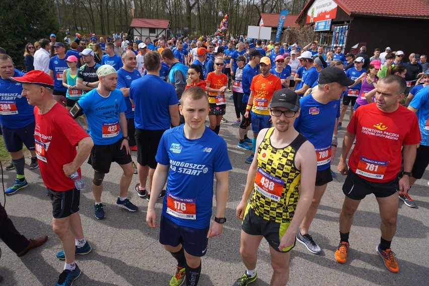 Bydgoszcz na Start 2018. Ponad sześciuset biegaczy wystartowało w Myślęcinku [nowe zdjęcia]