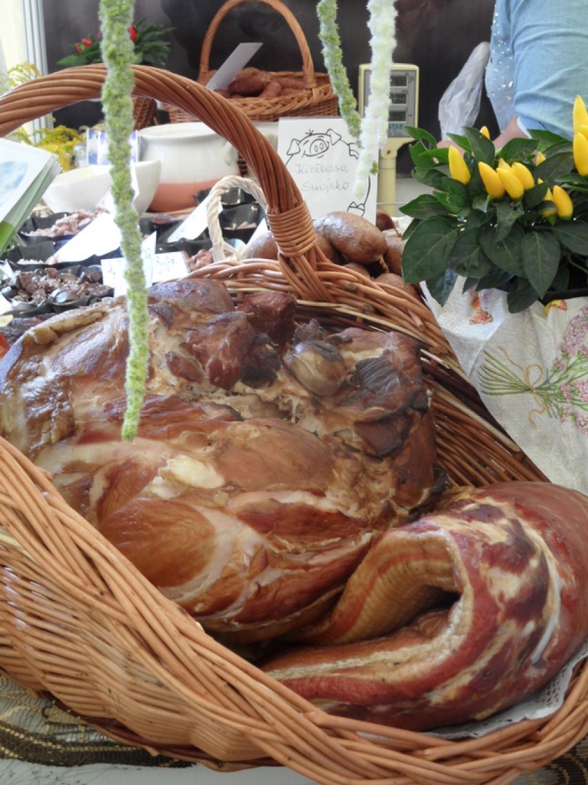 Dożynki Jasnogórskie: Chleb na tradycyjnym zakwasie i kiełbasa bez konserwantów [ZDJĘCIA]