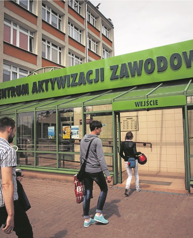 Ofert pracy przybywa. Powstaje sporo nowych firm, a te istniejące rozwijają się i przyjmują kolejnych pracowników