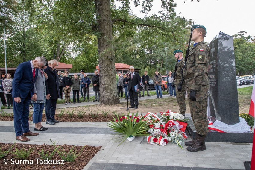 W hołdzie Żołnierzom Wyklętym, prześladowanym i pomordowanym przez władze komunistyczne w latach 1944 – 1963