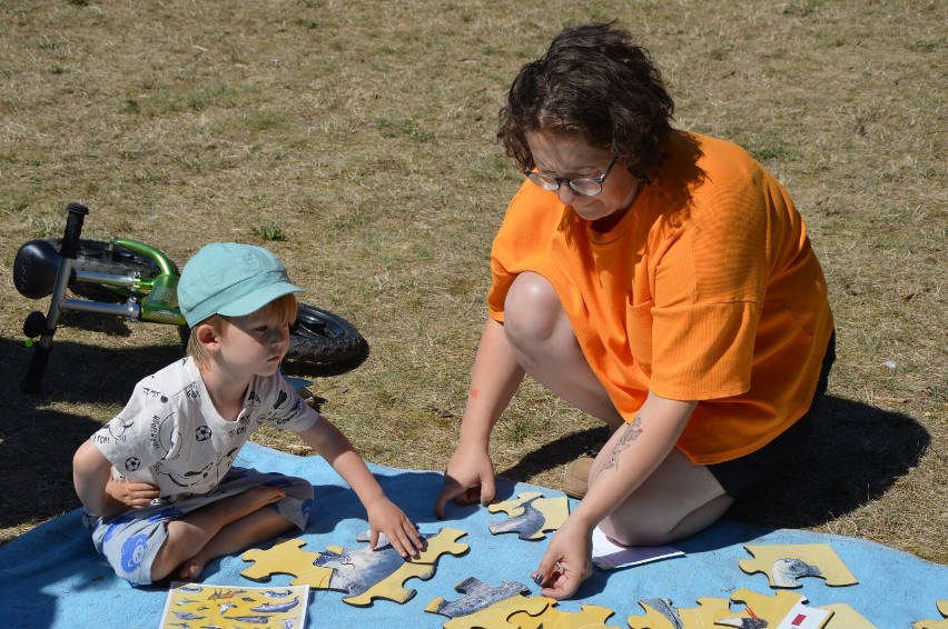 Dzieciom spodobały się eko puzzle. Foto: Grzegorz Świstak