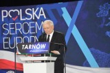 Jarosław Kaczyński przyjechał do Tarnowa pod osłoną nocy [RELACJA, ZDJĘCIA]