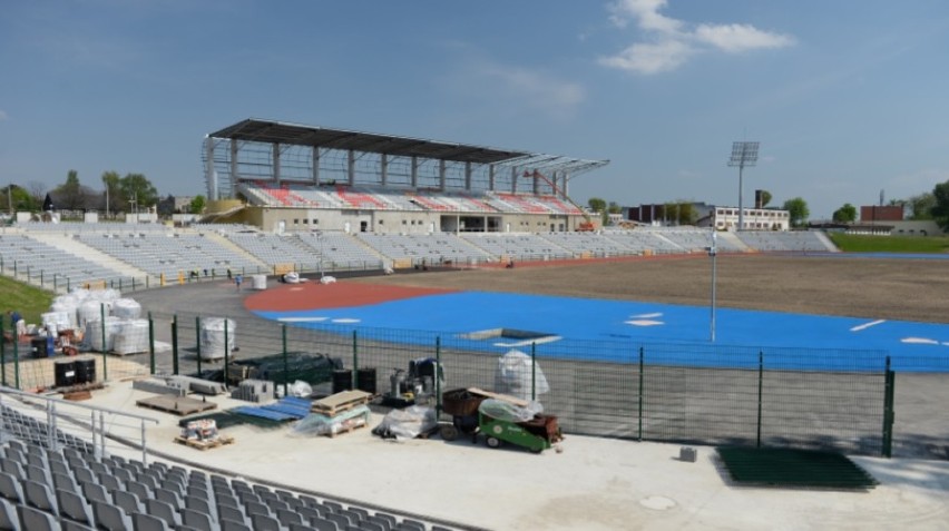 Budowa stadionu w Kaliszu przedłuży się i będzie droższa