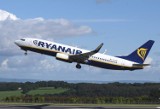 Ryanair zwalnia pracowników we Wrocławiu. Kiedy wznowi loty?