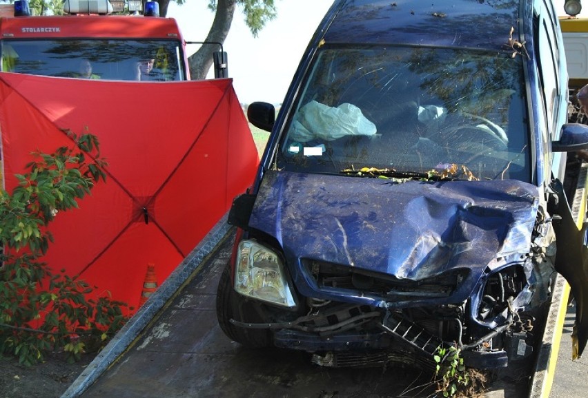 Śmiertelny wypadek na drodze Września-Witkowo. Zginęła 41-letnia kobieta