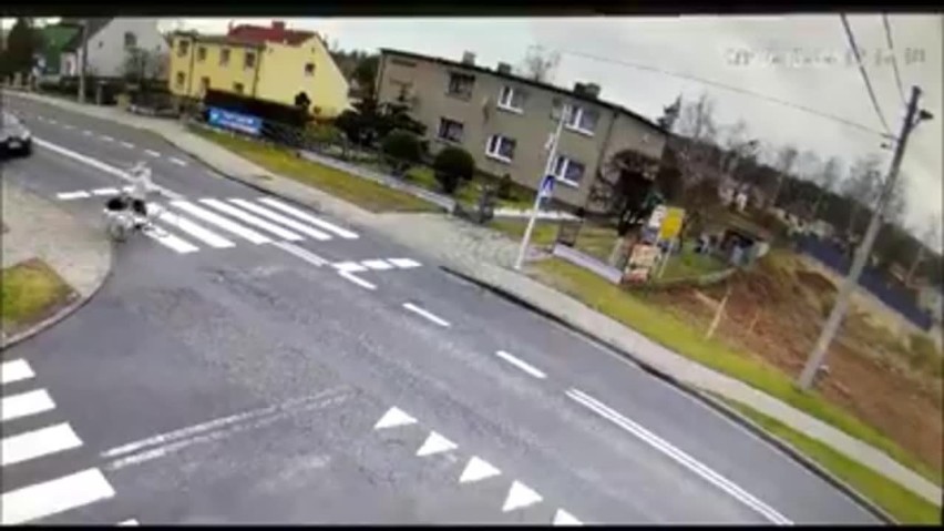 Kierowca volkswagena passata potrącił w Krapkowicach pieszą...