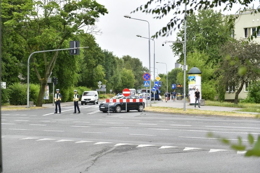 Konwencja Platformy Obywatelskiej w Radomiu i duże utrudnienia w ruchu. Zobacz zdjęcia