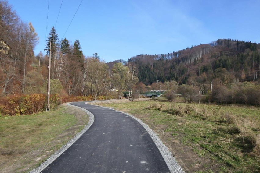 Nowy asfalt na Wiślanej Trasie Rowerowej sprawi, że...