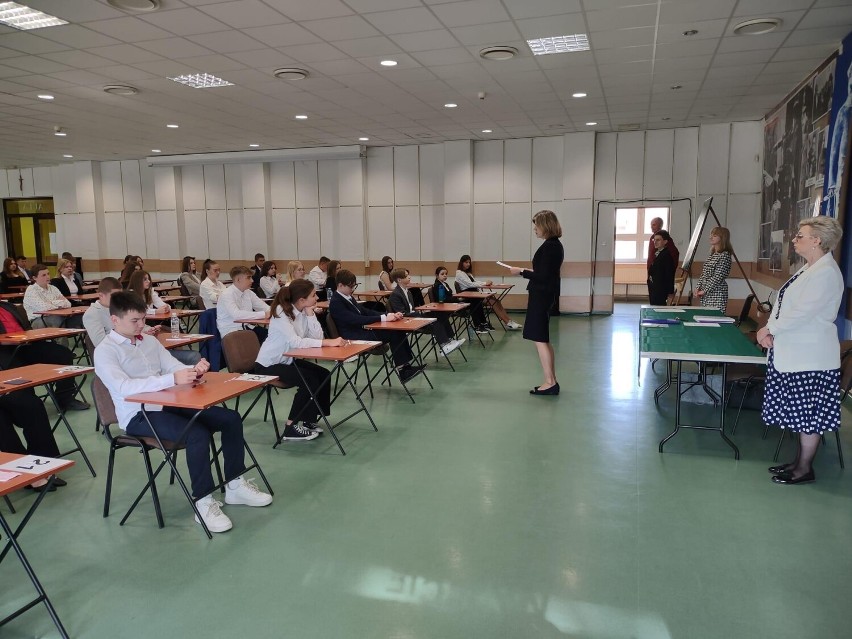 Z wyników egzaminu ósmoklasisty bardzo cieszą się w Budzyniu