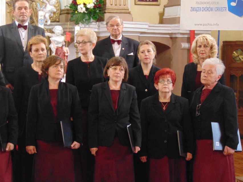 Pielgrzymka Chórów i Orkiestr Południowej Wielkopolski do Sanktuarium Matki Bożej Miłościwej w Lutyni
