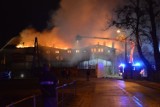 Wielki pożar w śródmieściu Wejherowa. Płonął stary browar [ZDJĘCIA, VIDEO]