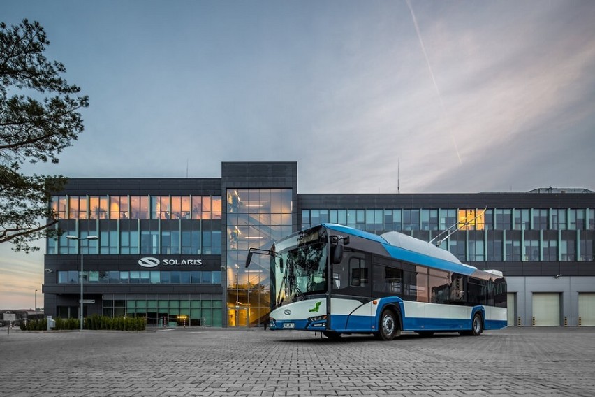 Hybryda trolejbusu i autobusu elektrycznego wyjedzie na ulice Gdyni. Taki pojazd dojedzie bez zasilania z trakcji nawet do Pogórza!