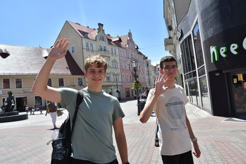 Kacper Górny i Daniel Burnagiel z I LO w Zielonej Górze...