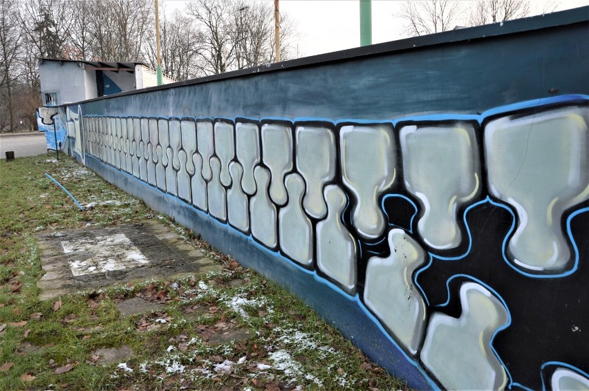 Muzyczny mural w centrum Goleniowa znów na cenzurowanym. Radna PiS pyta, kto za tym stoi