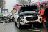 Tragiczny wypadek niedaleko Wrocławia. Zderzyły się ze sobą dwie osobówki, są ranni