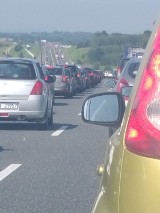 Wypadek na A4 w kierunku Krakowa. Dwie osoby ranne