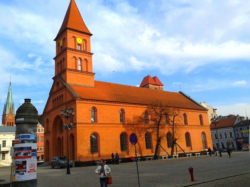 Budynek dawnego zboru ewangelickiego Obecnie mieści siedzibę Fundacji Tumult w Toruniu
