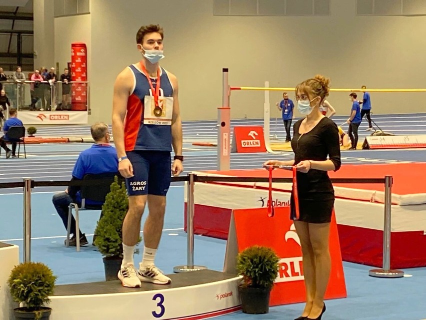 Zawodnik Agrosu Żary, Marcin Jung, wywalczył brązowy medal Mistrzostw Polski  juniorów w lekkoatletyce